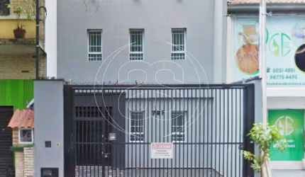 Oportunidade Imperdível: Imóvel Comercial de 250m² no Coração de Moema!