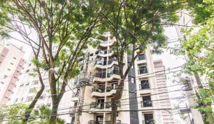 APARTAMENTO EM MOEMA COM 1 SUITE E 1 VAGA