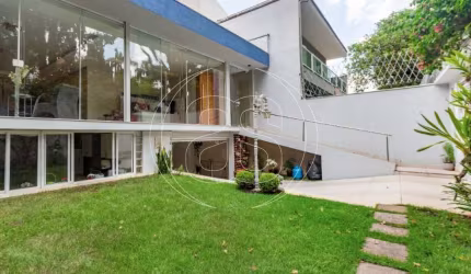 CASA RESIDENCIAL NA REGIÃO DO BROOKLIN