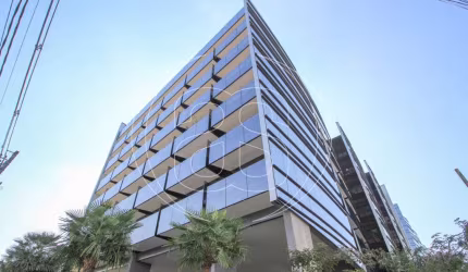 SALA COMERCIAL A VENDA COM GARAGEM