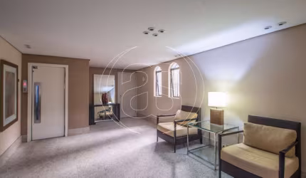 APARTAMENTO NA REGIÃO DE MOEMA