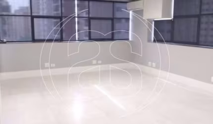 Excelente Oportunidade de Sala Comercial em Moema !