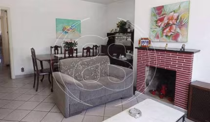 Sobrado á venda 131m² - Chácara Santo Antônio