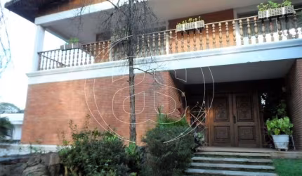 CASA À VENDA 700M² AU COM 1000M² DE TERRENO