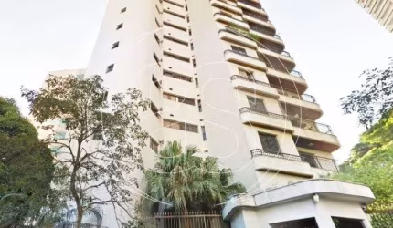 APARTAMENTO NO CAMPO BELO 4 DORMITÓRIOS - 220m²