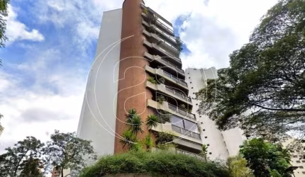 Apartamento em Moema, 420M² ÚTEIS, 4 vagas.