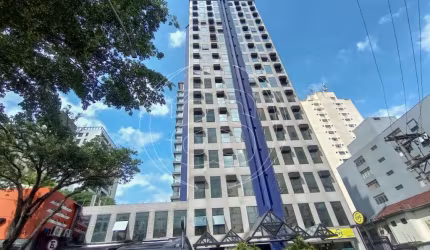CONJUNTO COMERCIAL COM 200m², EM MOEMA INDIOS