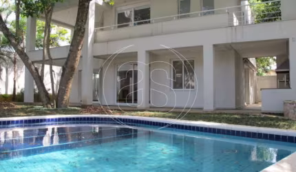 Casa de Condomínio à venda no Alto da Boa Vista com 4 suítes e piscina