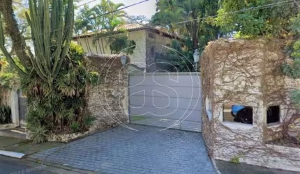 SOBRADO À VENDA, 6 SUÍTES - CHÁCARA MONTE ALEGRE