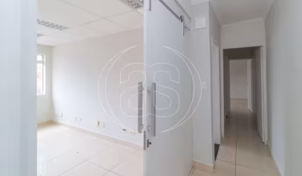 EXCELENTE CONJ. COMERCIAL EM MOEMA ÍNDIOS !