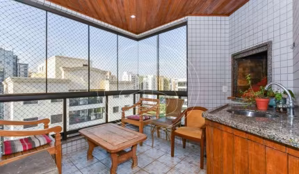 APARTAMENTO em MOEMA PÁSSAROS à VENDA - 200m²