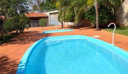 Aréa de Lazer em Jardinopolis, 01 dormitorio, sala ampla, banheiro e área de serviço, área gourmet com churrasqueira, pia, 02 banheiros, 02 piscinas,