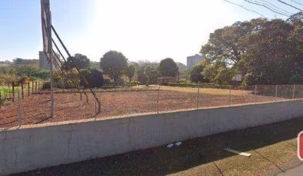 ÁREA NA AV.BANDEIRANTES