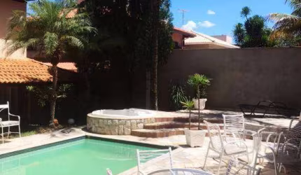 Casa com 4 dormitórios à venda, 320 m² por R$ 1.400.000,00 - Residencial Flórida - Ribeirão Preto/SP