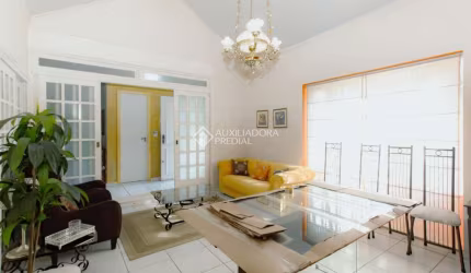 Casa com 3 quartos à venda na Rua Anita Garibaldi, 713, Mont Serrat, Porto Alegre, 189 m2 por R$ 1.190.000
