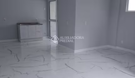 Apartamento com 3 quartos à venda na Rua Bezerra de Menezes, 248, Passo da Areia, Porto Alegre, 97 m2 por R$ 720.000