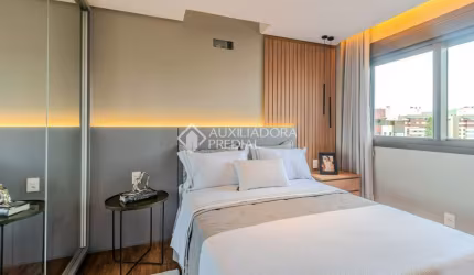 Apartamento com 3 quartos à venda na Rua Faria Santos, 687, Petrópolis, Porto Alegre, 125 m2 por R$ 2.130.000