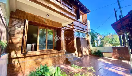 Casa em condomínio fechado com 3 quartos à venda na Rua General Caldwell, 857, Menino Deus, Porto Alegre, 243 m2 por R$ 1.239.000