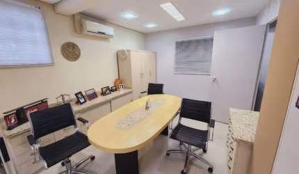Sala comercial à venda na Rua Ramiro Barcelos, 1517, Floresta, Porto Alegre, 106 m2 por R$ 1.600.000