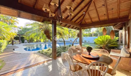 Casa em condomínio fechado com 3 quartos à venda na Avenida Juca Batista, 8000, Chapéu do Sol, Porto Alegre, 290 m2 por R$ 2.500.000