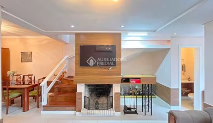 Casa em condomínio fechado com 3 quartos à venda na Avenida Coronel Marcos, 1608, Pedra Redonda, Porto Alegre, 189 m2 por R$ 750.000