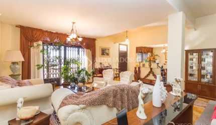 Casa em condomínio fechado com 3 quartos à venda na Rua Coronel Ruy da Cunha Paim, 35, Nonoai, Porto Alegre, 294 m2 por R$ 895.000