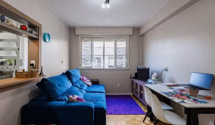 Apartamento com 1 quarto à venda na Avenida Cristóvão Colombo, 1248, Floresta, Porto Alegre, 43 m2 por R$ 359.000