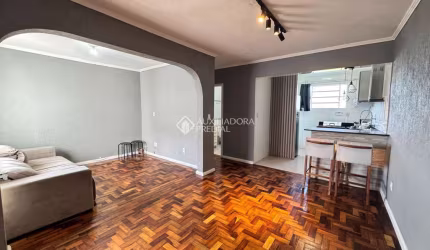 Apartamento com 2 quartos à venda na Avenida Clóvis Paim Grivot, 250, Humaitá, Porto Alegre, 69 m2 por R$ 220.000
