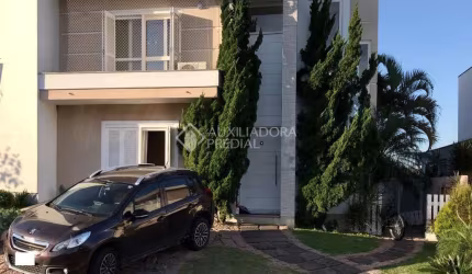 Casa em condomínio fechado com 4 quartos à venda na Avenida Edgar Pires de Castro, 540, Campo Novo, Porto Alegre, 178 m2 por R$ 1.070.000