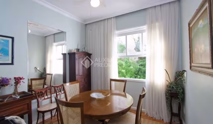Apartamento com 4 quartos à venda na Rua Santo Inácio, 152, Moinhos de Vento, Porto Alegre, 124 m2 por R$ 690.000