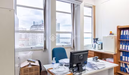 Sala comercial à venda na Praça Quinze de Novembro, 16, Centro Histórico, Porto Alegre, 49 m2 por R$ 160.000
