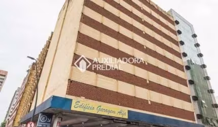 Garagem à venda na Rua Comendador Manoel Pereira, 20, Centro Histórico, Porto Alegre, 25 m2 por R$ 40.000