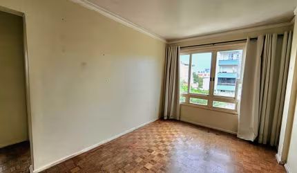 Apartamento com 2 quartos à venda na Avenida Coronel Gastão Haslocher Mazeron, 265, Medianeira, Porto Alegre, 73 m2 por R$ 230.000