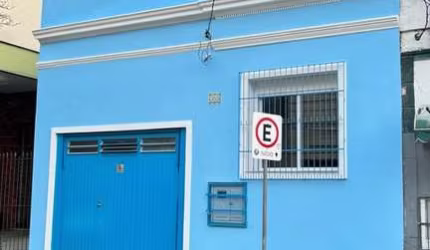 Casa com 2 quartos à venda na Rua Ernesto Alves, 355, Floresta, Porto Alegre, 100 m2 por R$ 600.000