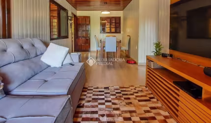 Casa com 2 quartos à venda na Rua Joaquim Nabuco, 1030, Fátima, Canoas, 76 m2 por R$ 375.000