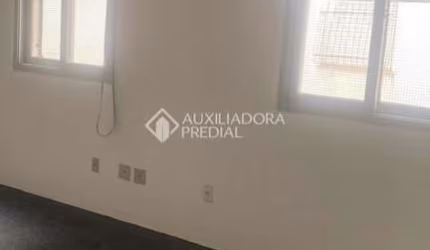 Apartamento com 1 quarto à venda na Rua Sarmento Leite, 1082, Centro Histórico, Porto Alegre, 32 m2 por R$ 130.000