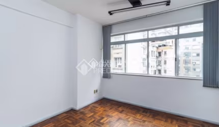 Sala comercial à venda na Rua dos Andradas, 1560, Centro Histórico, Porto Alegre, 39 m2 por R$ 83.000