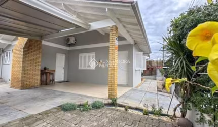 Casa com 2 quartos à venda na Rua dos Andradas, 521, Rio Branco, Novo Hamburgo, 76 m2 por R$ 425.000