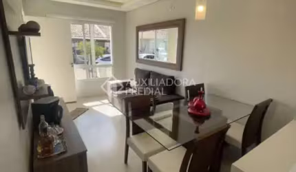 Casa em condomínio fechado com 2 quartos à venda na Av Frederico Augusto Ritter, 5255, Distrito Industrial, Cachoeirinha, 51 m2 por R$ 300.000