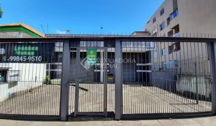 Casa em condomínio fechado com 2 quartos à venda na Avenida Nonoai, 1541, Nonoai, Porto Alegre, 360 m2 por R$ 600.000