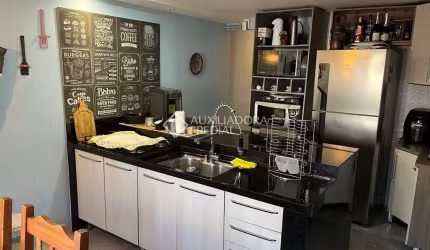 Casa com 2 quartos à venda na Rua Maria Odete de Oliveira Charão, 320, Jardim Algarve, Alvorada, 130 m2 por R$ 350.000