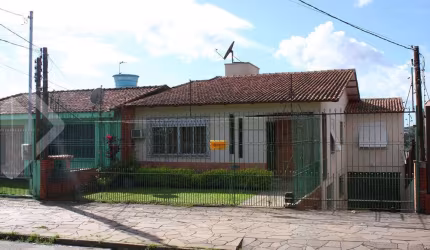 Casa em condomínio fechado com 6 quartos à venda na Avenida Maurício Seligman, 537, Rubem Berta, Porto Alegre, 220 m2 por R$ 660.000