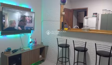 Casa com 1 quarto à venda na Rua Curiós, 387, Jardim Algarve, Alvorada, 45 m2 por R$ 190.000
