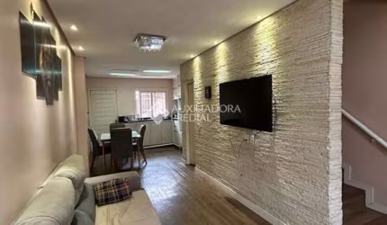 Casa com 2 quartos à venda na Rua José Lins do Rego, 814, Maria Regina, Alvorada, 69 m2 por R$ 130.000