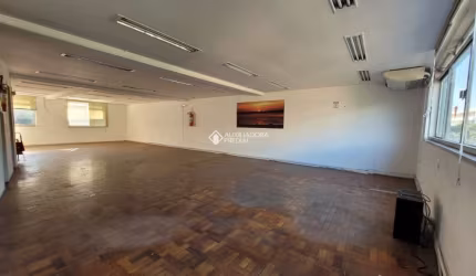 Prédio à venda na Rua Washington Luiz, 618, Centro Histórico, Porto Alegre, 453 m2 por R$ 2.200.000