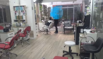 Ponto comercial à venda na Rua Vinte e Quatro de Outubro, 636, Moinhos de Vento, Porto Alegre, 55 m2 por R$ 299.000