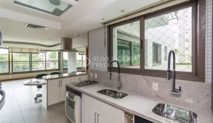 Apartamento com 3 quartos à venda na Rua Primeiro de Janeiro, 150, Três Figueiras, Porto Alegre, 120 m2 por R$ 1.800.000