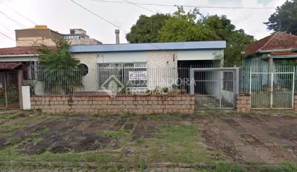 Terreno em condomínio fechado à venda na Rua São Sepé, 37, Vila Jardim, Porto Alegre, 466 m2 por R$ 695.000