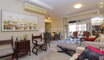 Casa em condomínio fechado com 3 quartos à venda na Rua São Leopoldo, 429, Vila Jardim, Porto Alegre, 284 m2 por R$ 1.990.000