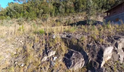 Terreno à venda na Rua João Celli, 36, Santa Catarina, Caxias do Sul, 300 m2 por R$ 150.000